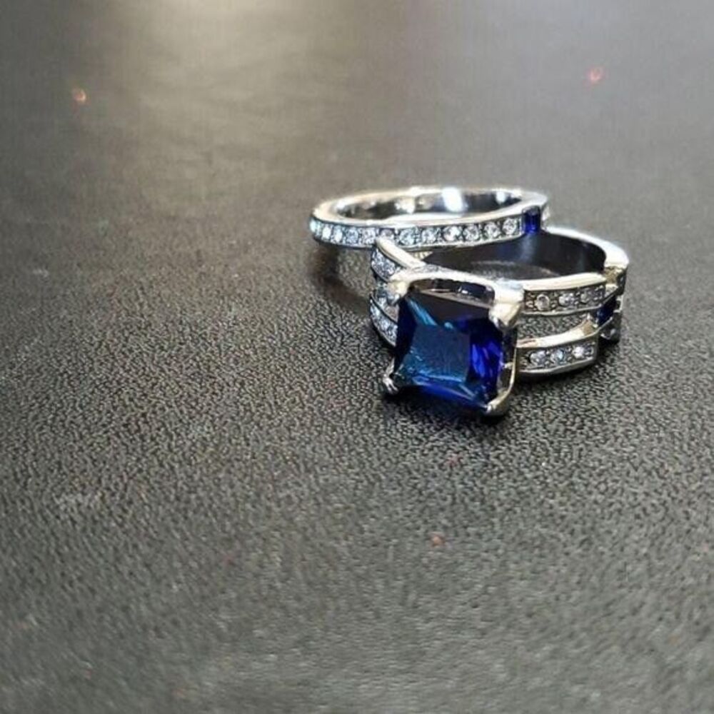 Silver tone blue double ring set - Picture 3 of 9